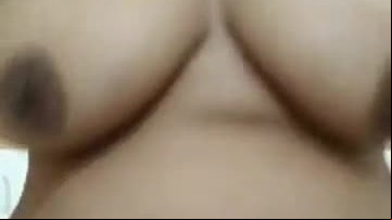 Indian aunty with big boobs doing video chat with boyfriend